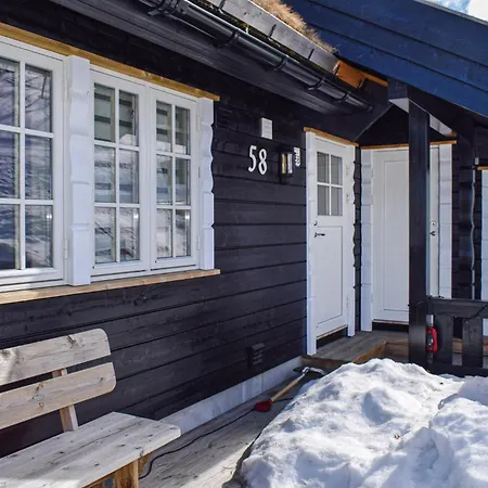 Cozy In With House A Mountain View
